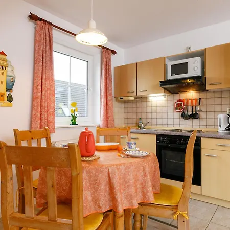 Eickhus Honig By Interhome